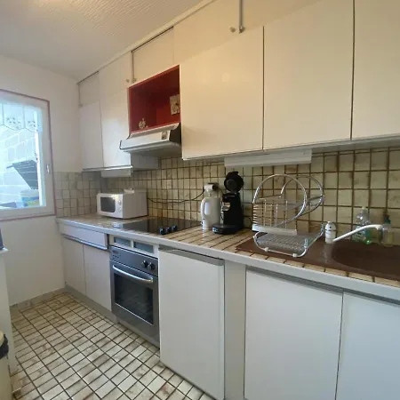 2 Pieces Avec Terrasse Privative, Animaux Admis - Fr-1-487-332 *