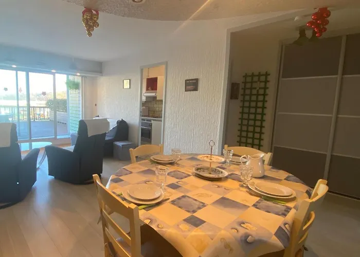 2 Pieces Avec Terrasse Privative, Animaux Admis - Fr-1-487-332 Daire